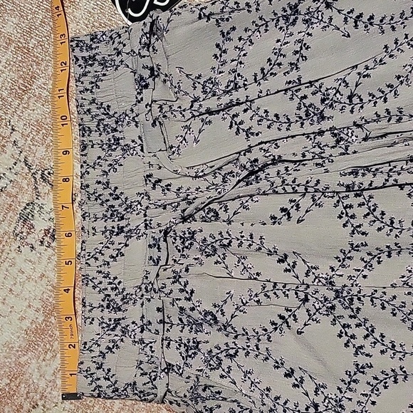 Boom Boom Jeans Gauzey Wide-Leg Elastic Waist Floral Print Pants - Size S - Picture 8 of 12